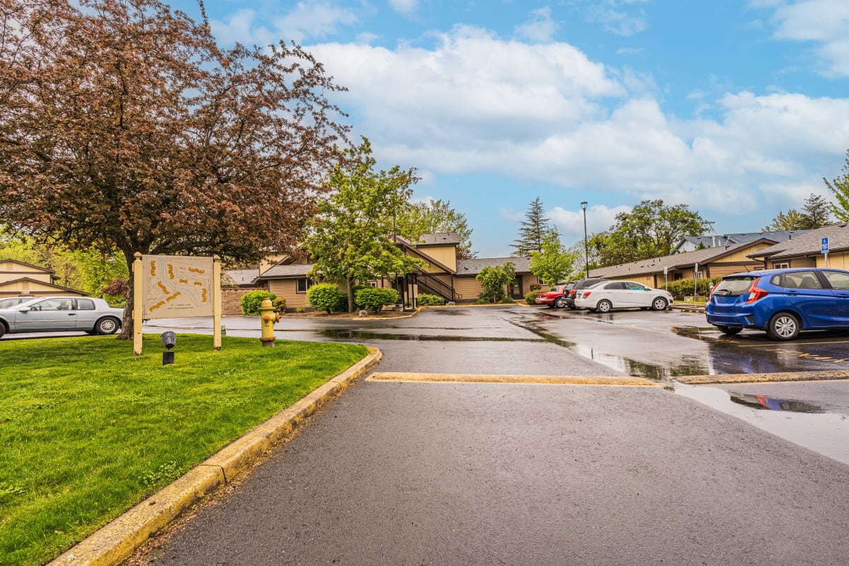 Photos and Video of Brookside Rose Brookside Village in Phoenix, OR